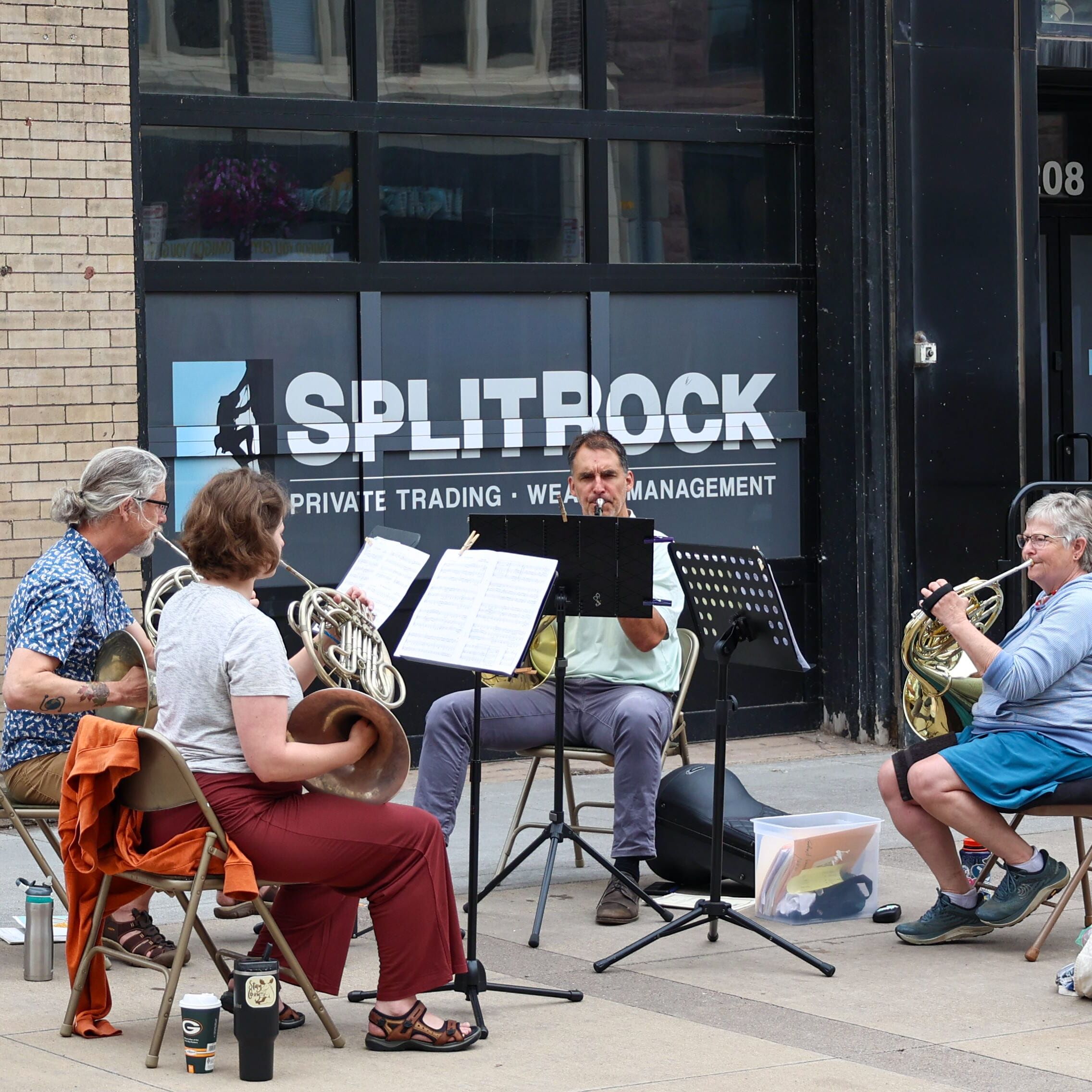 Buskers
